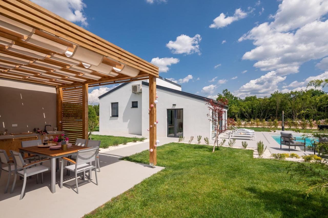 Bandelli Villas Oklaj 외부 사진