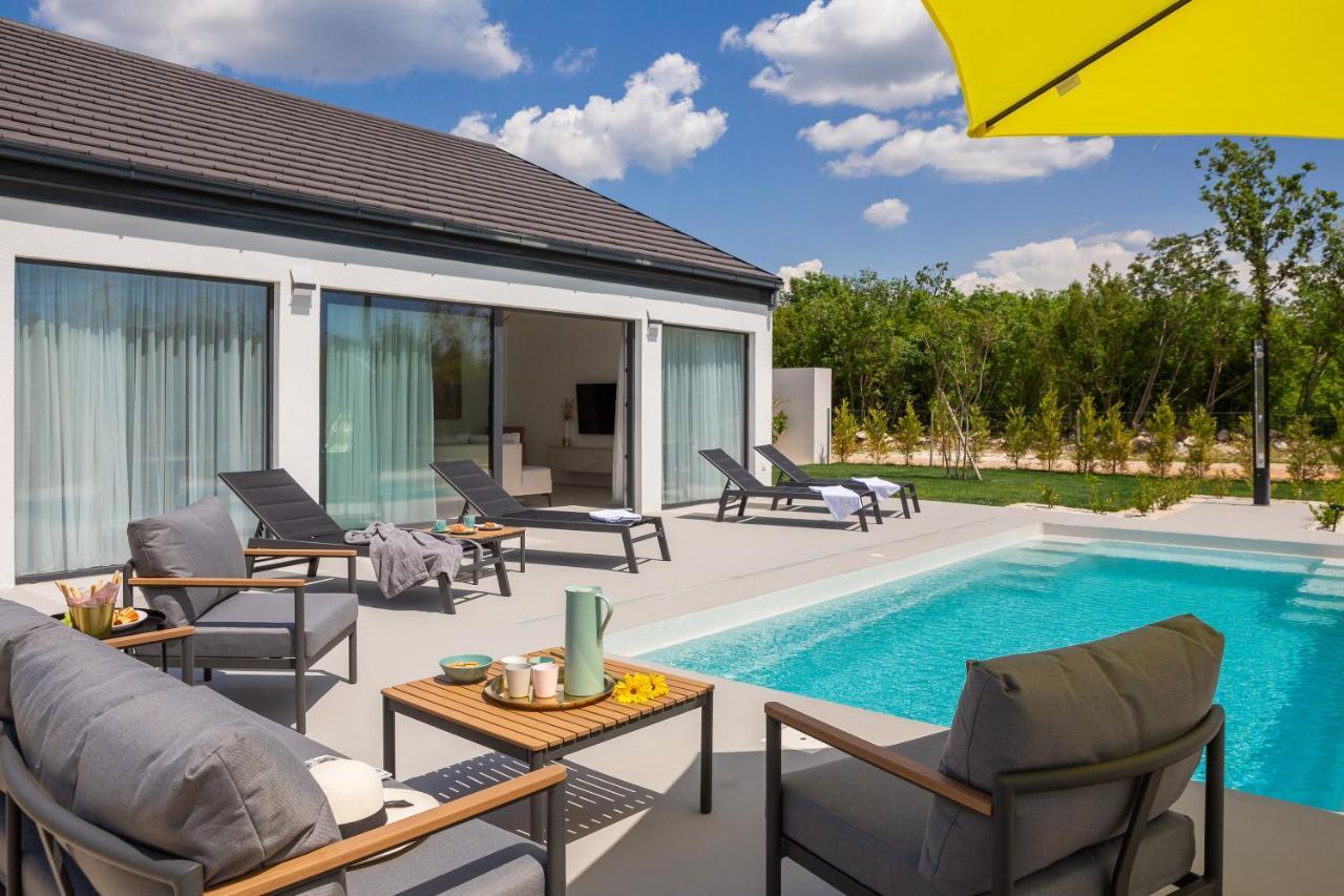 Bandelli Villas Oklaj 외부 사진