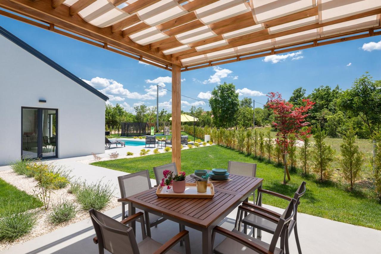 Bandelli Villas Oklaj 외부 사진