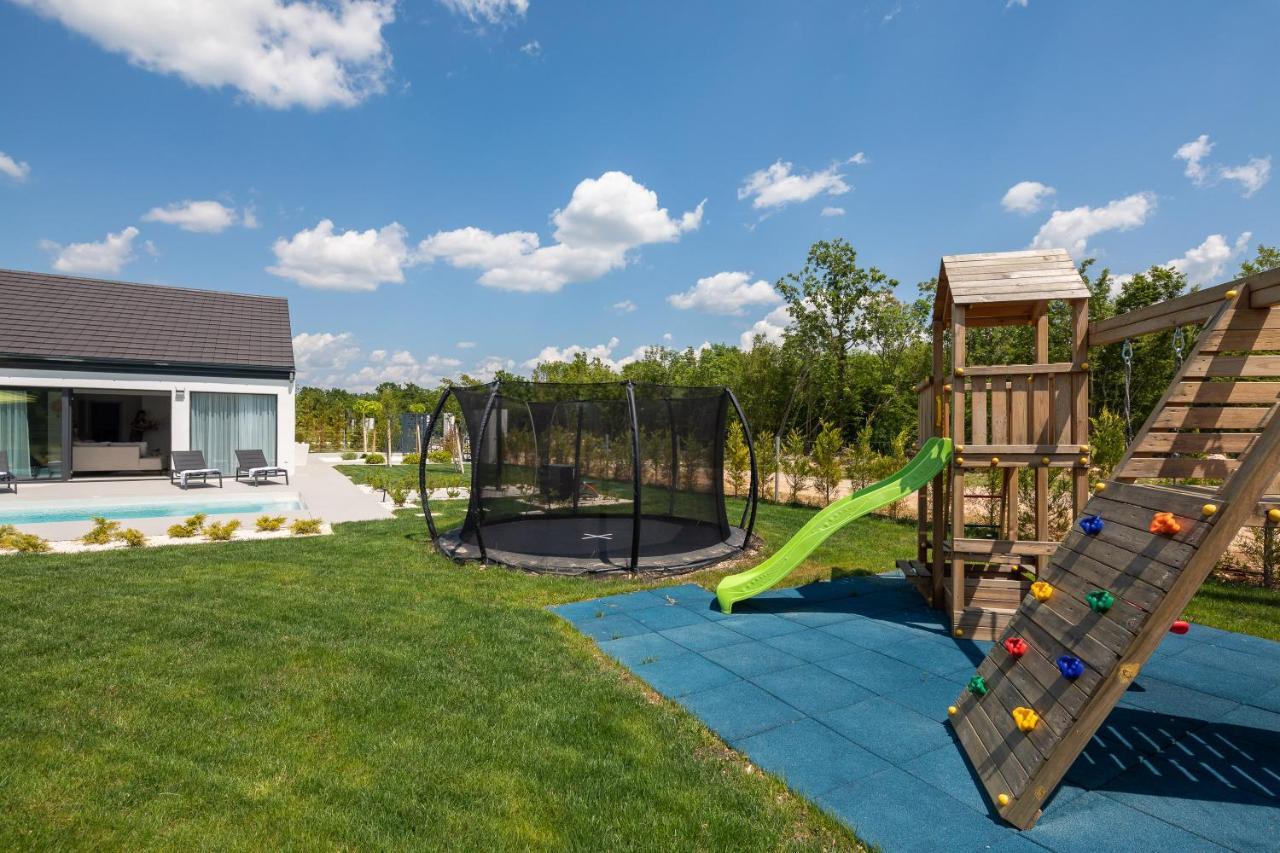 Bandelli Villas Oklaj 외부 사진