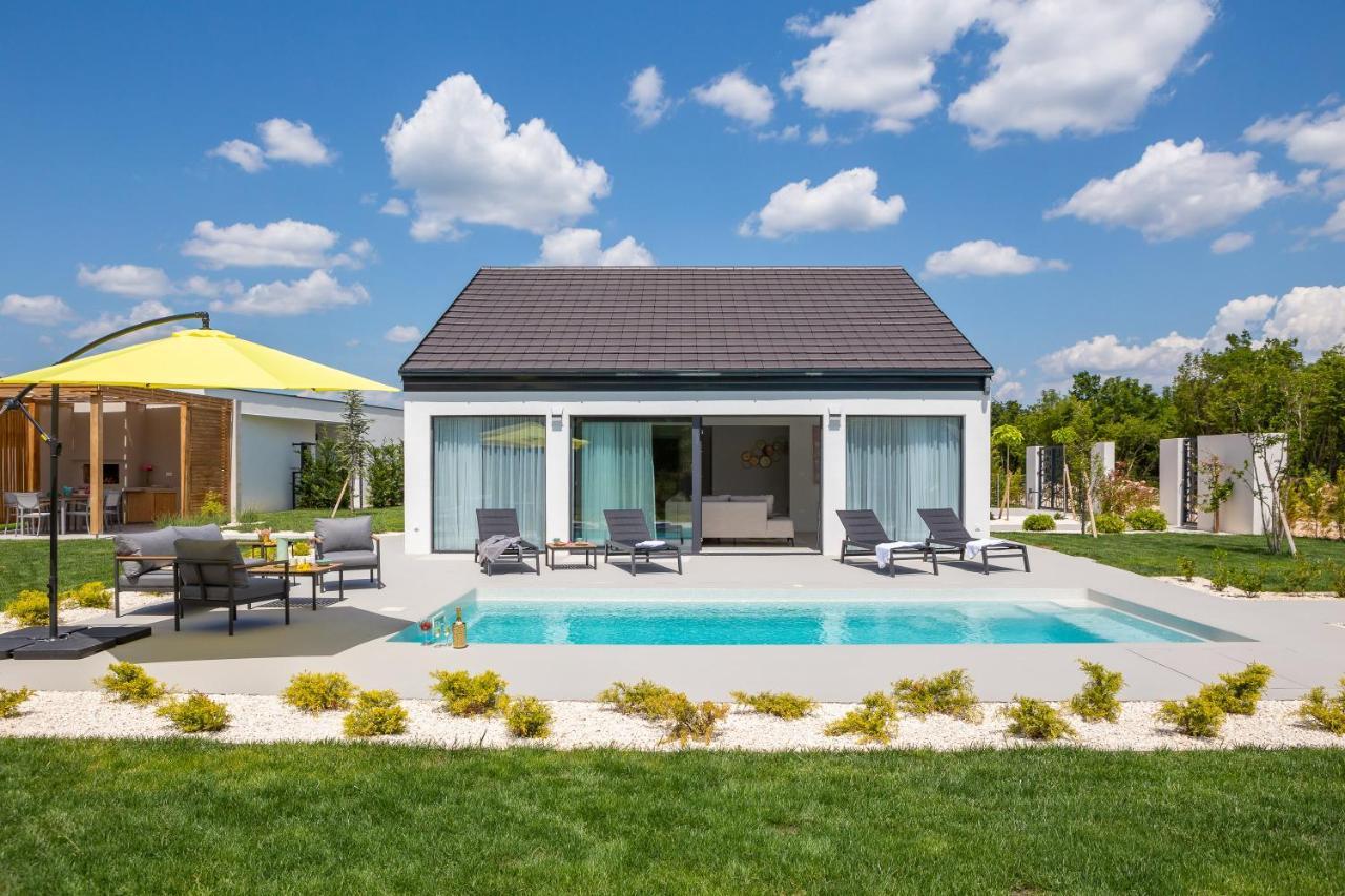 Bandelli Villas Oklaj 외부 사진