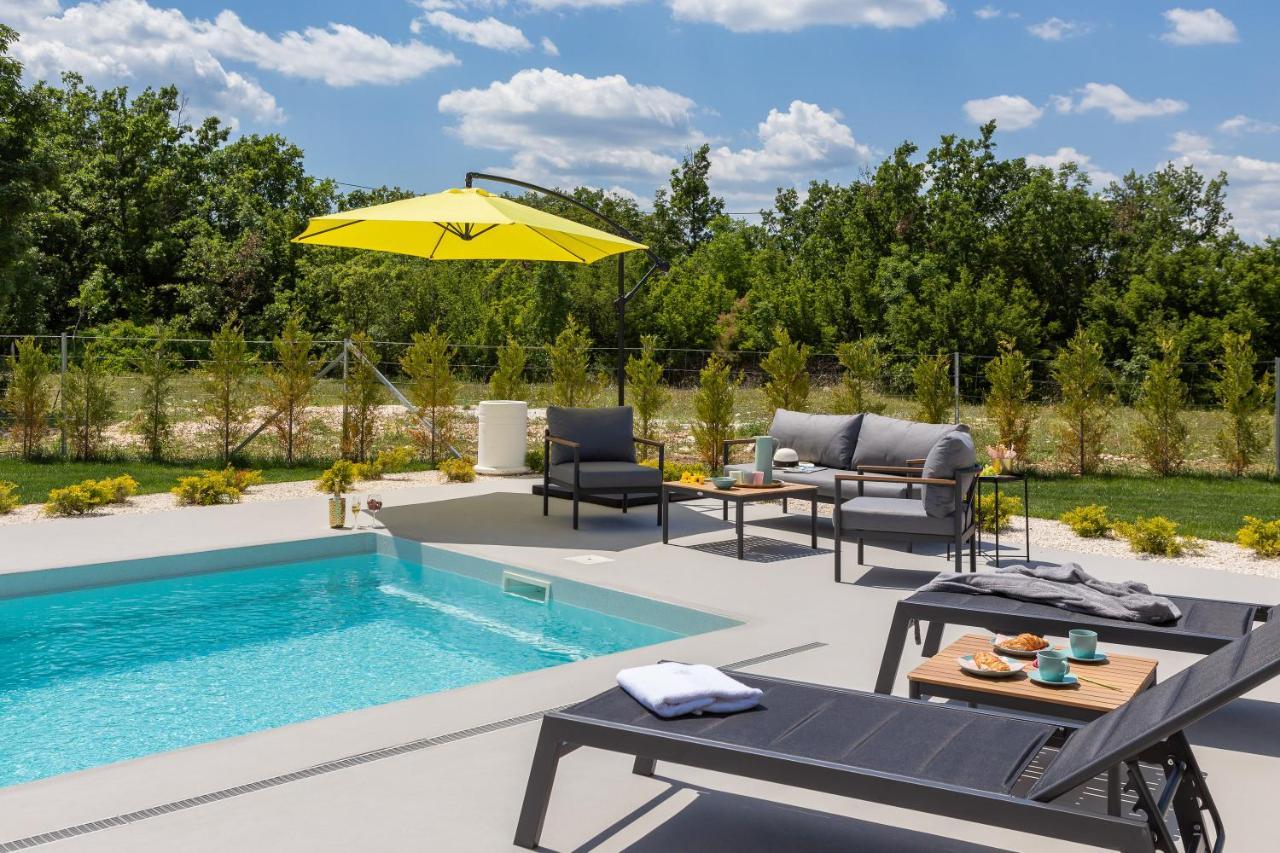 Bandelli Villas Oklaj 외부 사진