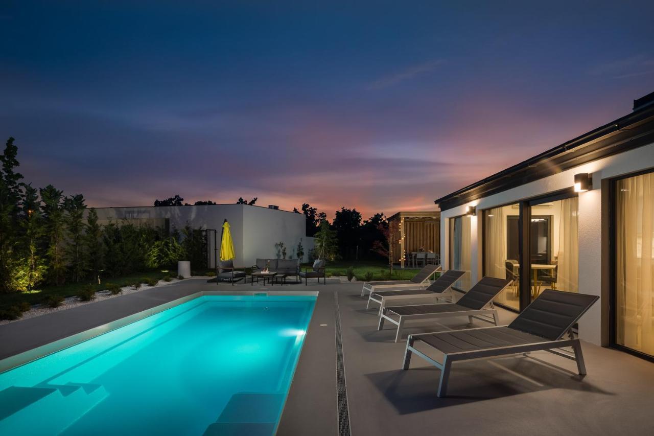 Bandelli Villas Oklaj 외부 사진