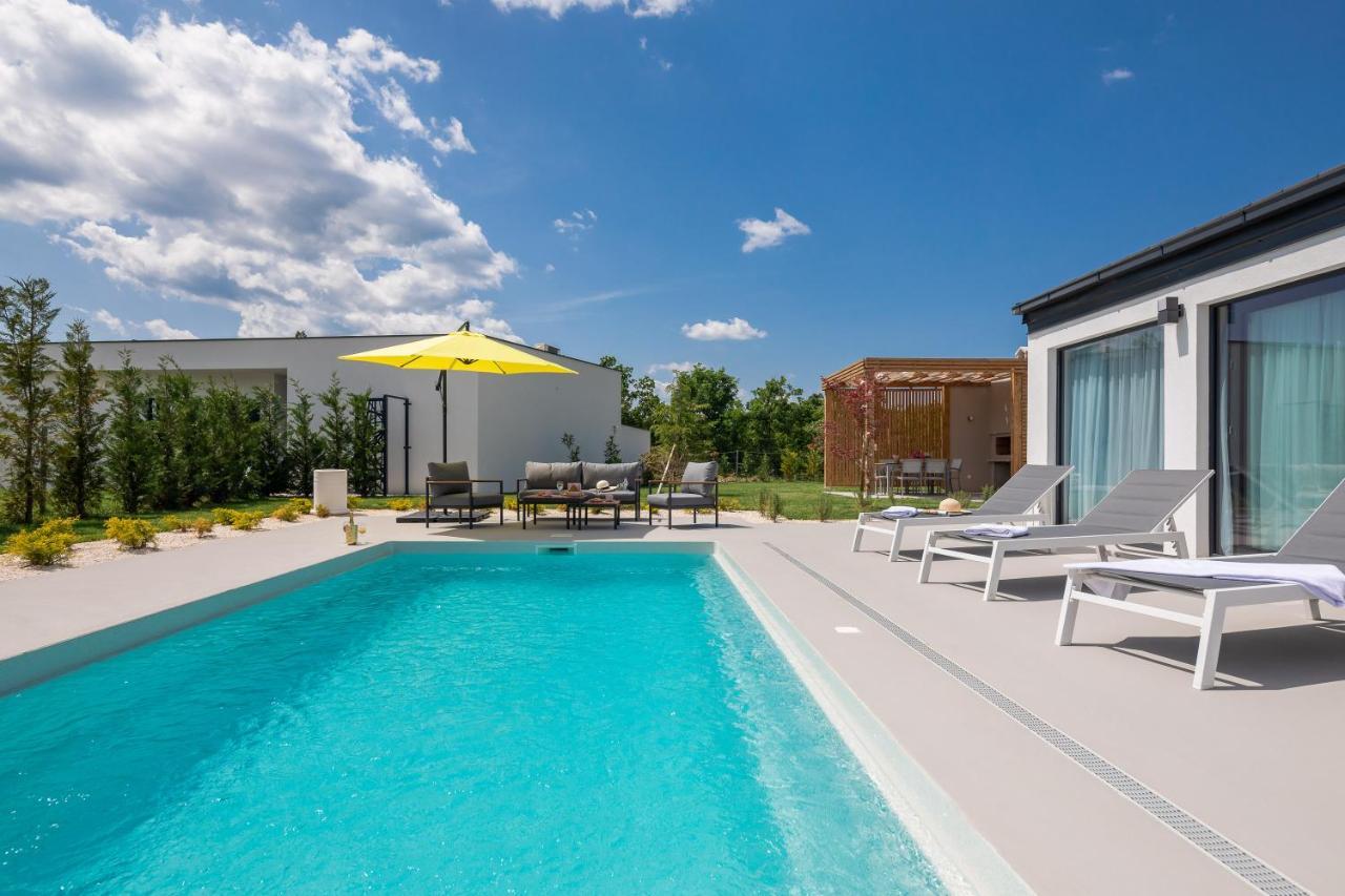 Bandelli Villas Oklaj 외부 사진